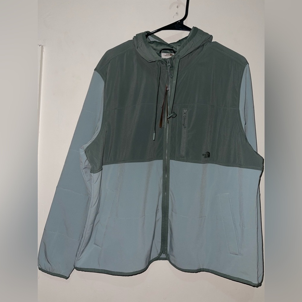 NWT Women's Plus Size  The North Face Full Zip Hooded jacket